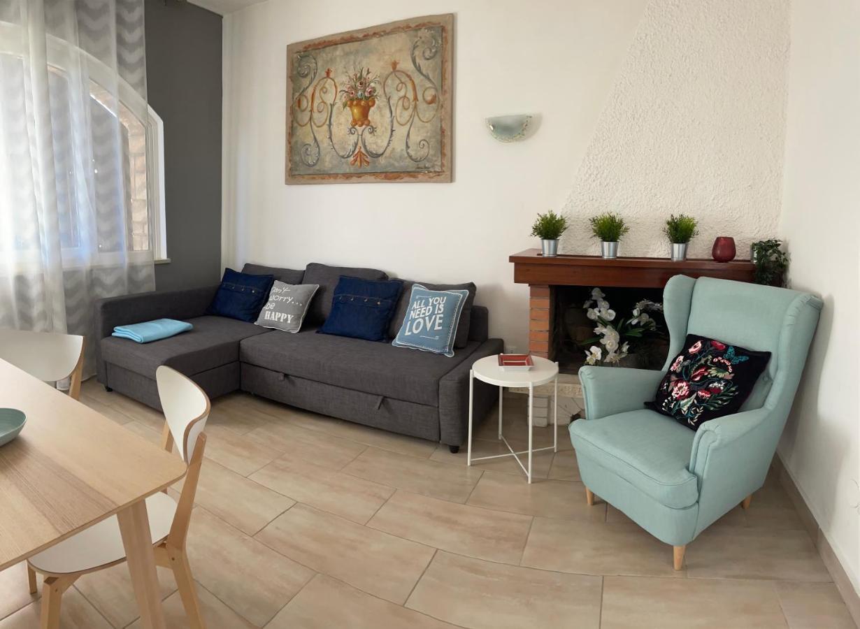 Il Capriccio Di Silvia Villa Sirmione Exterior foto